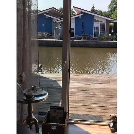 Quarter 28 Captain's House * Weener